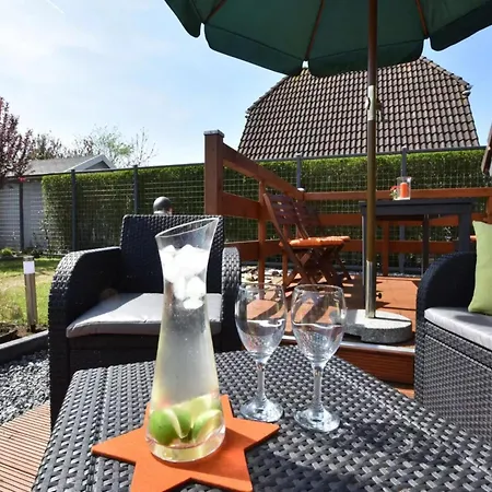 Holiday home De Zeediek *