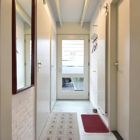 De Zeediek Nyaraló *