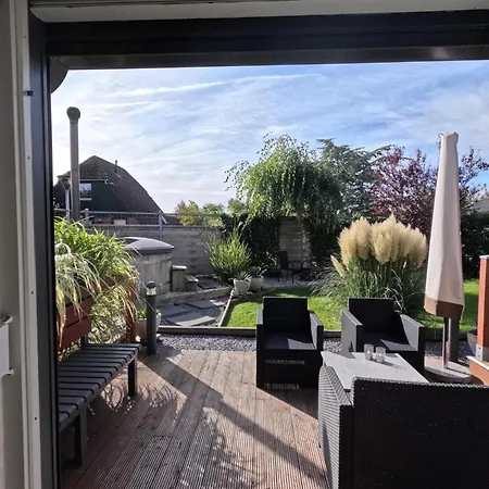 Holiday home De Zeediek Herkingen